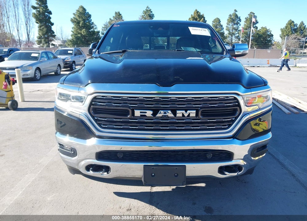 2023 RAM 1500 LIMITED 4X4 5'7 BOX VIN: 1C6SRFHT6PN542370
