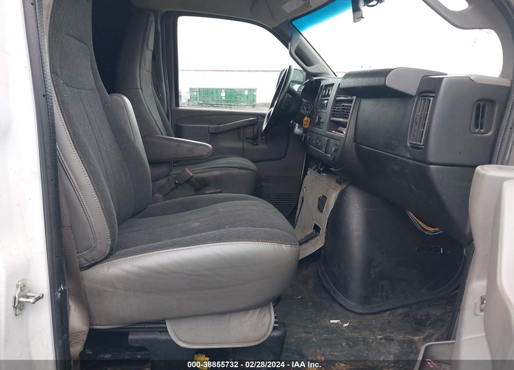 2018 CHEVROLET EXPRESS 3500 WORK VAN VIN: 1GCZGHFG3J1178003