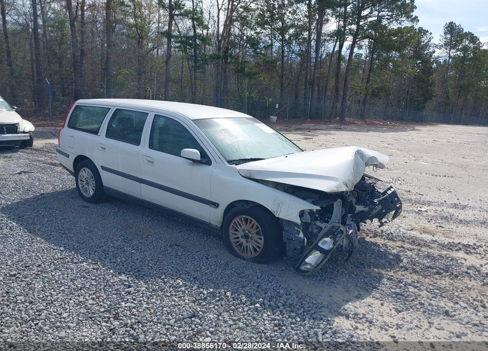 2004 VOLVO V70 2.4 VIN: YV1SW61T142402567