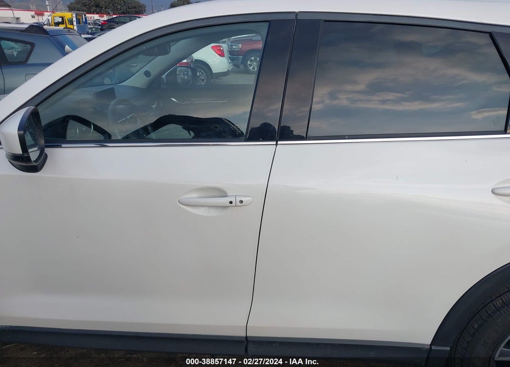 2018 MAZDA CX-5 GRAND TOURING VIN: JM3KFBDM0J0425646