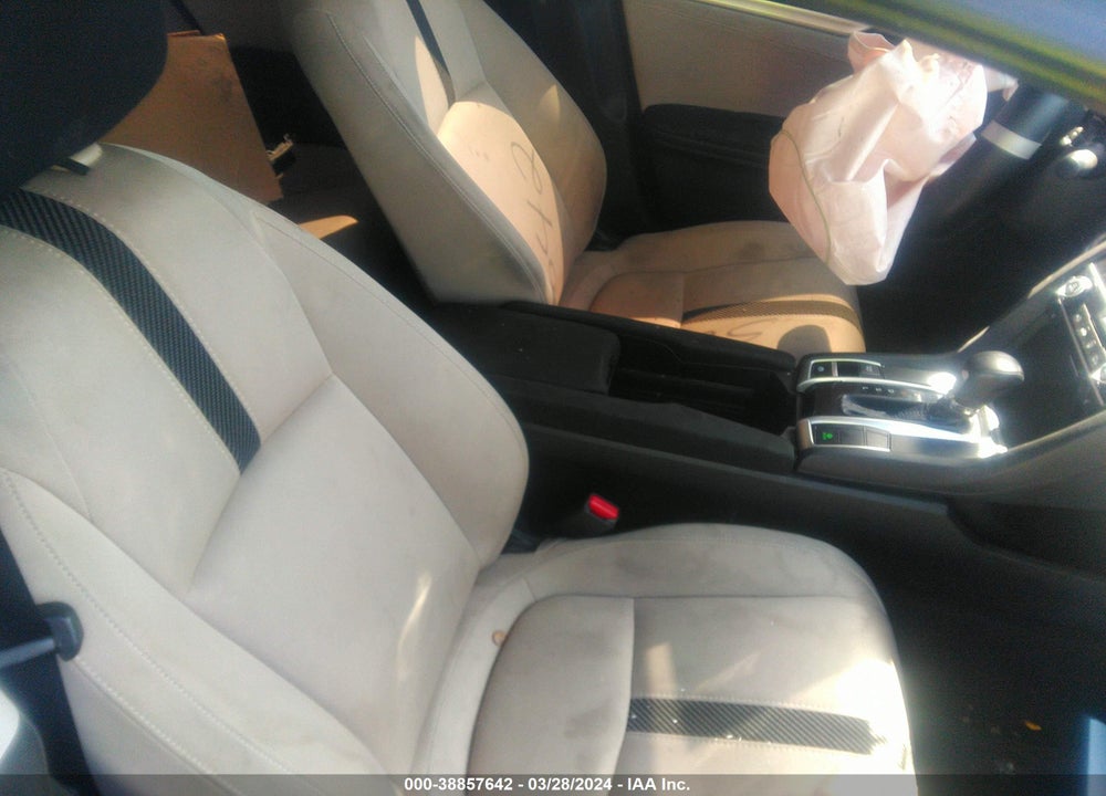 2018 HONDA CIVIC EX-T VIN: JHMFC1F30JX028820