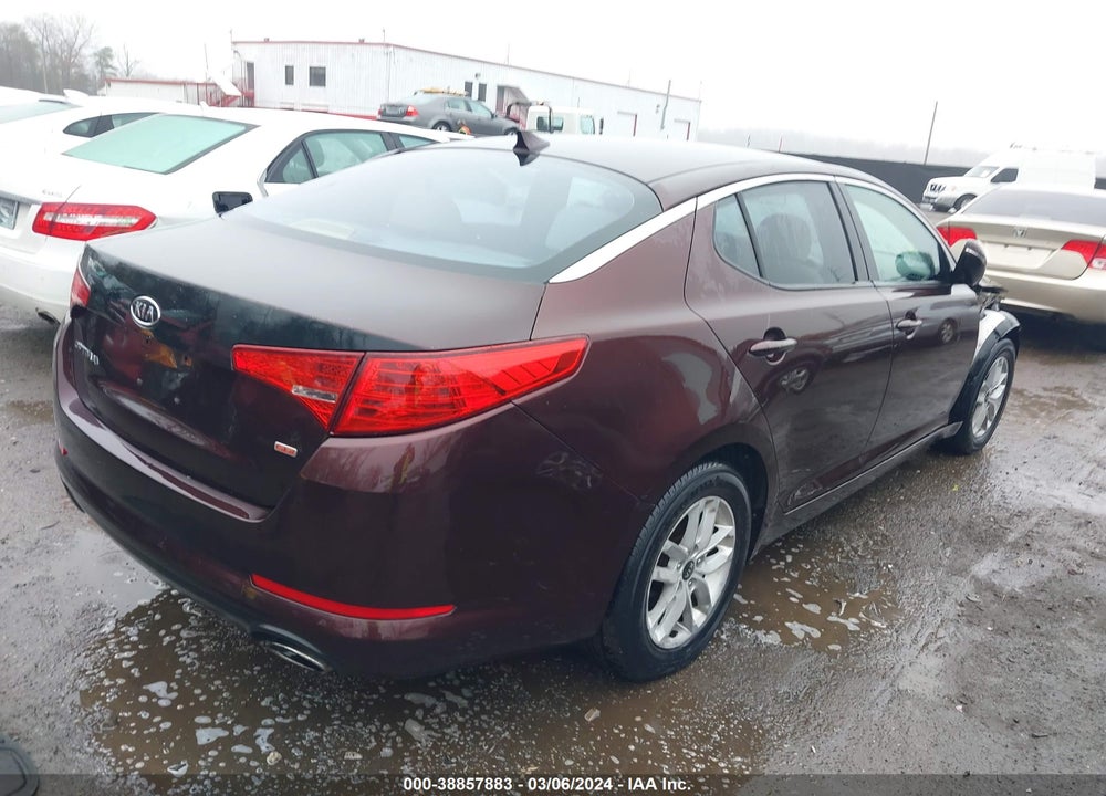 2011 KIA OPTIMA LX VIN: KNAGM4A79B5079287
