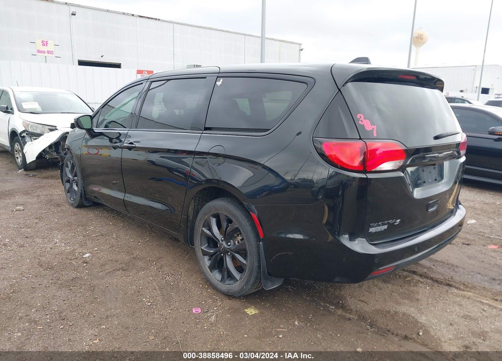 2019 CHRYSLER PACIFICA TOURING PLUS VIN: 2C4RC1FG2KR733538
