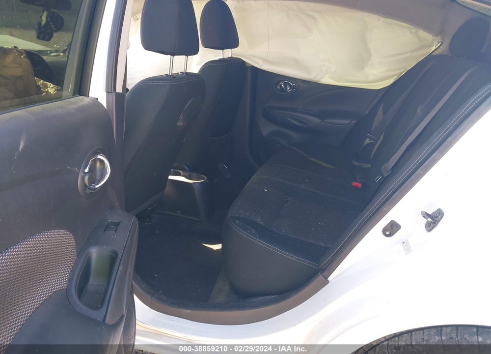 2018 NISSAN VERSA 1.6 SV VIN: 3N1CN7APXJL833962