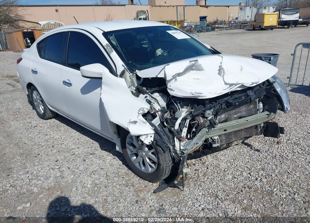 2018 NISSAN VERSA 1.6 SV VIN: 3N1CN7APXJL833962