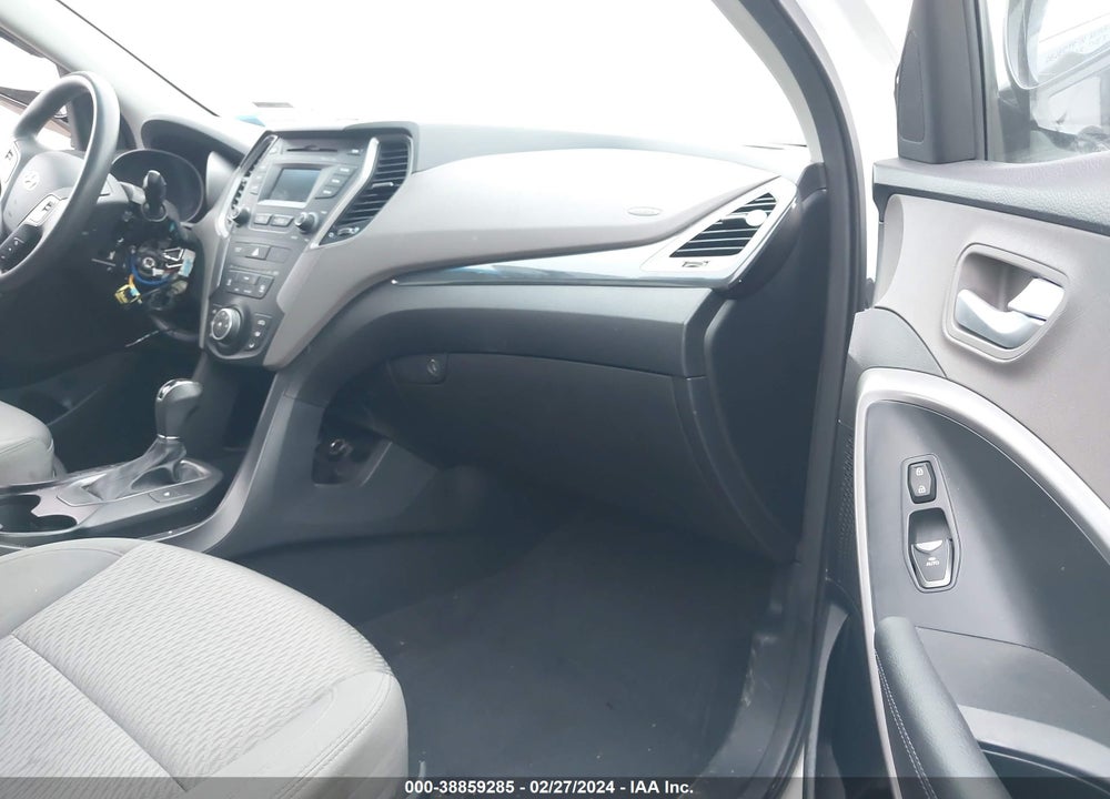 2016 HYUNDAI SANTA FE SPORT 2.4L VIN: 5XYZU3LB4GG340685