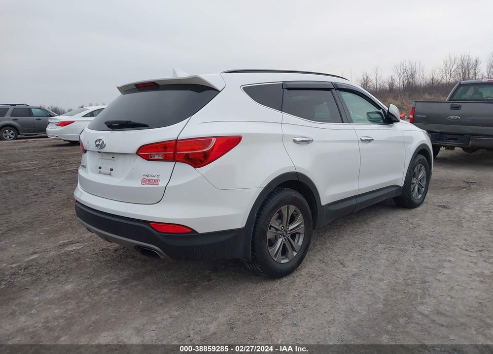 2016 HYUNDAI SANTA FE SPORT 2.4L VIN: 5XYZU3LB4GG340685