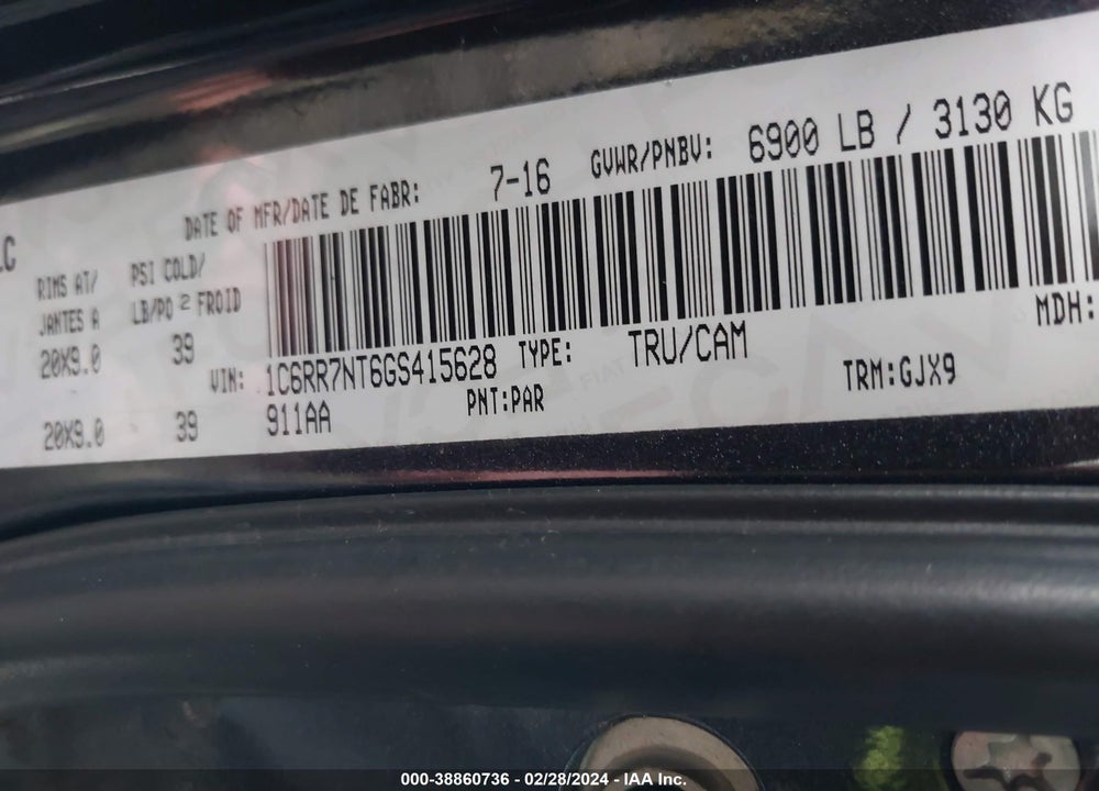 2016 RAM 1500 LAIE VIN: 1C6RR7NT6GS415628