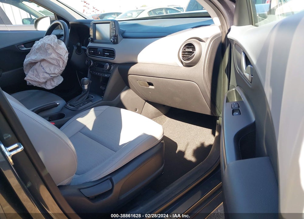 2018 HYUNDAI KONA LIMITED VIN: KM8K33A51JU138048