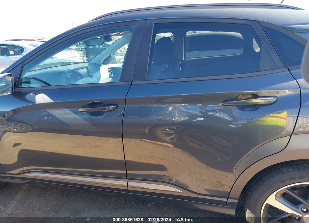 2018 HYUNDAI KONA LIMITED VIN: KM8K33A51JU138048