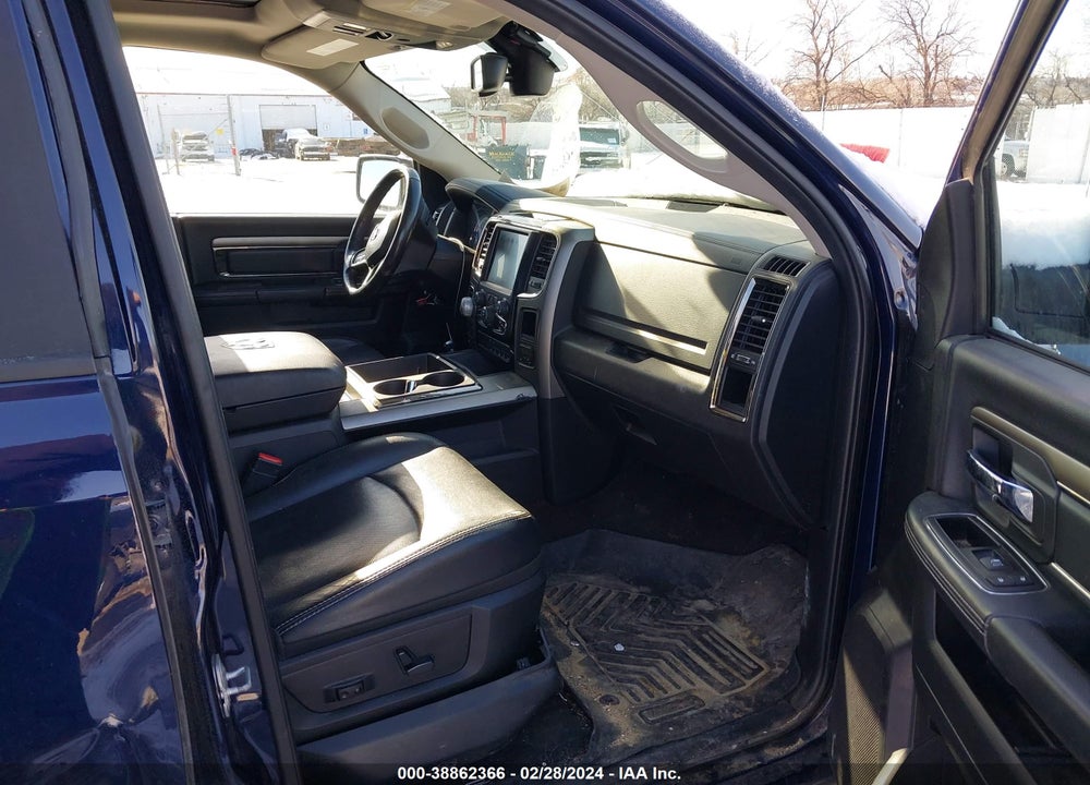 2014 RAM 1500 VIN: 1C6RR7MT8ES444143
