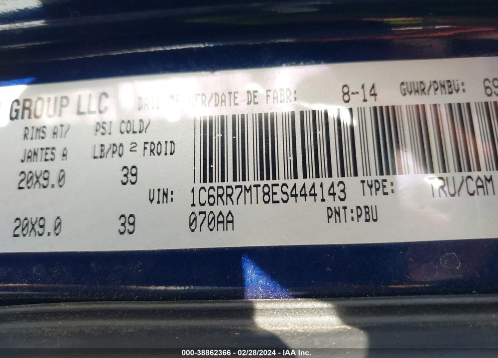 2014 RAM 1500 VIN: 1C6RR7MT8ES444143