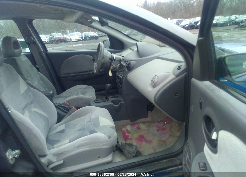 2003 SATURN ION 3 VIN: 1G8AL52F93Z133683