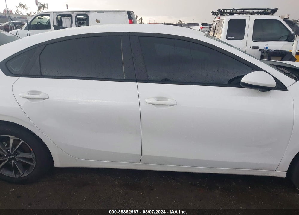 2024 KIA FORTE LXS VIN: 3KPF24AD0RE708444
