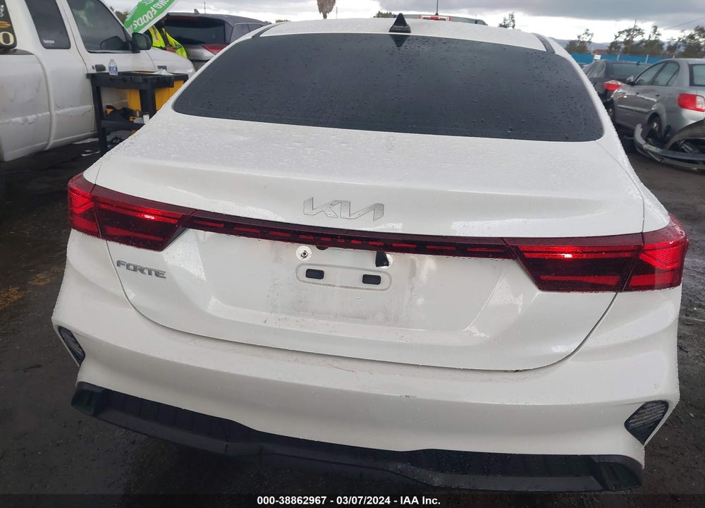 2024 KIA FORTE LXS VIN: 3KPF24AD0RE708444