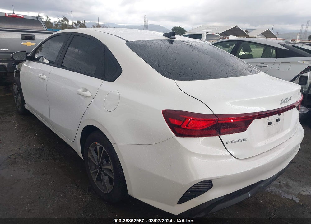 2024 KIA FORTE LXS VIN: 3KPF24AD0RE708444