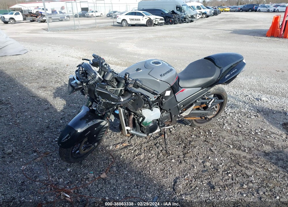 2022 KAWASAKI ZX1400 J VIN: JKBZXNJ16NA015231