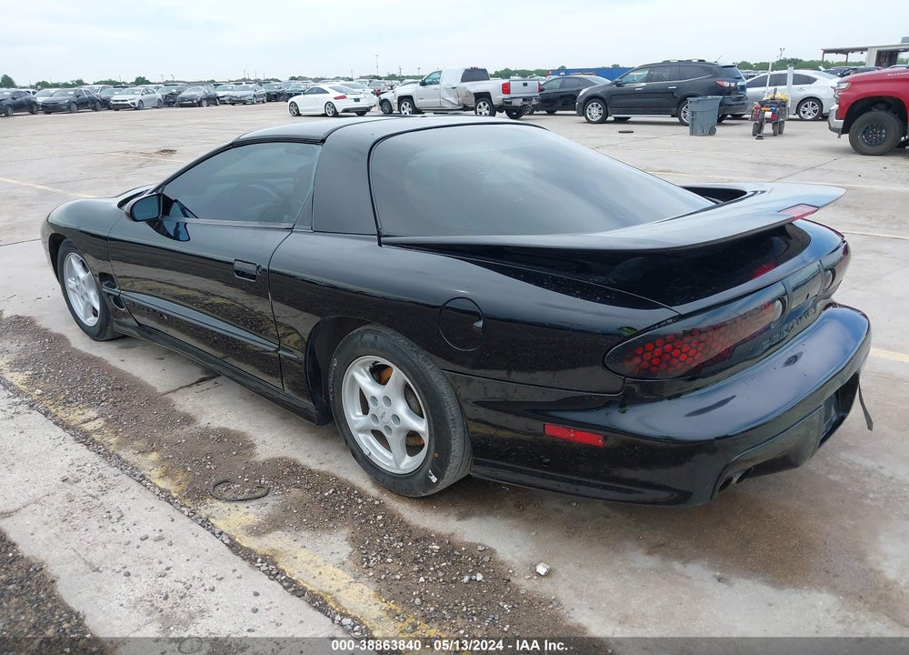 1999 PONTIAC FIREBIRD TRANS AM VIN: 2G2FV22G7X2223313