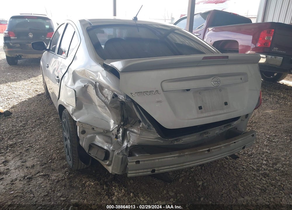2019 NISSAN VERSA 1.6 S+ VIN: 3N1CN7AP8KL846615