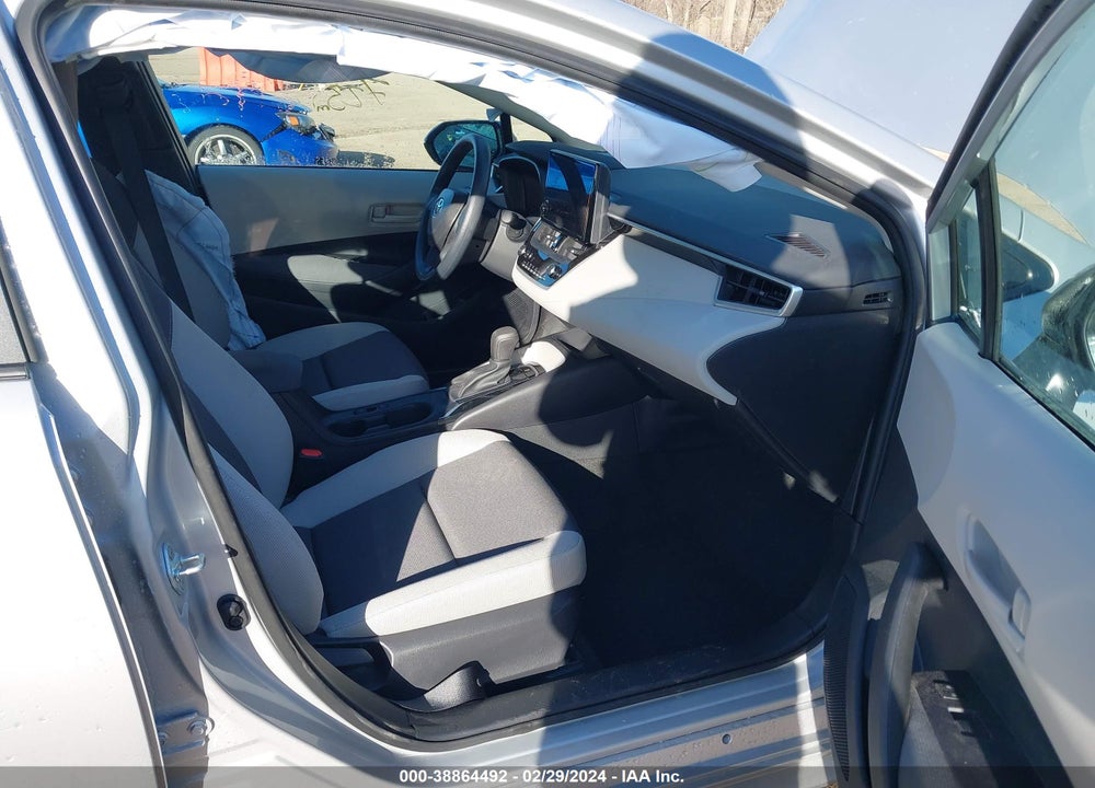 2024 TOYOTA COROLLA LE VIN: 5YFB4MDE2RP115325