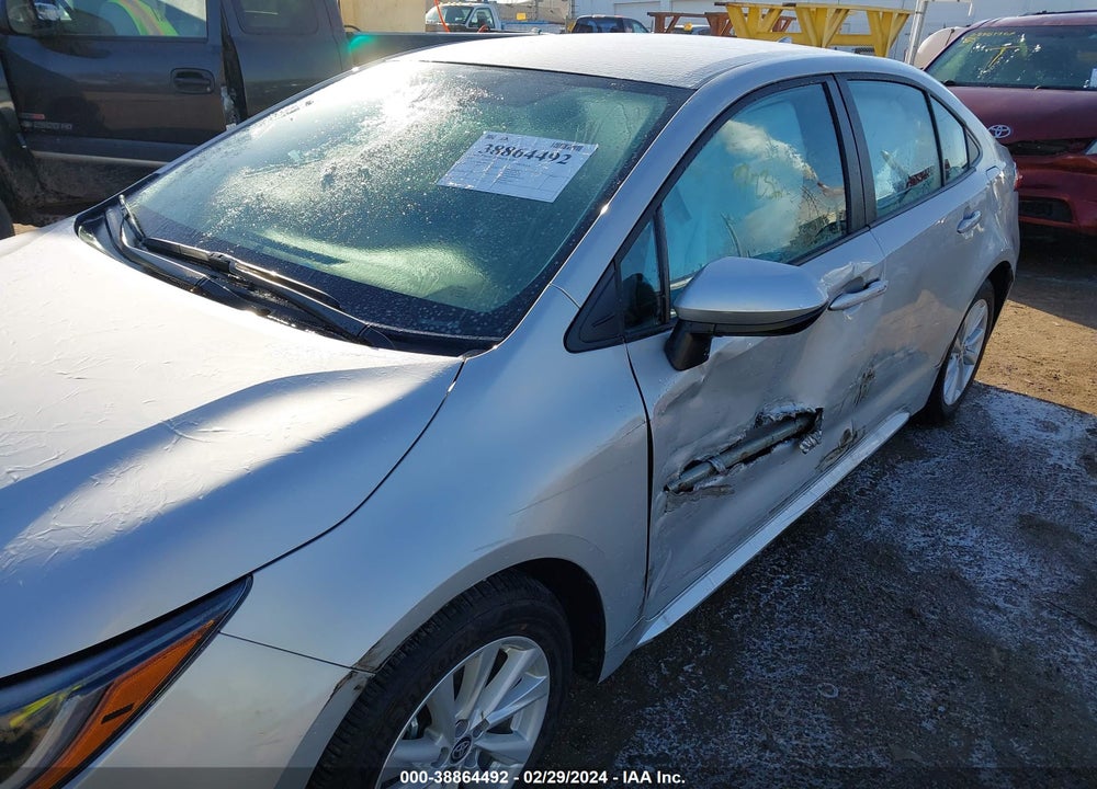 2024 TOYOTA COROLLA LE VIN: 5YFB4MDE2RP115325