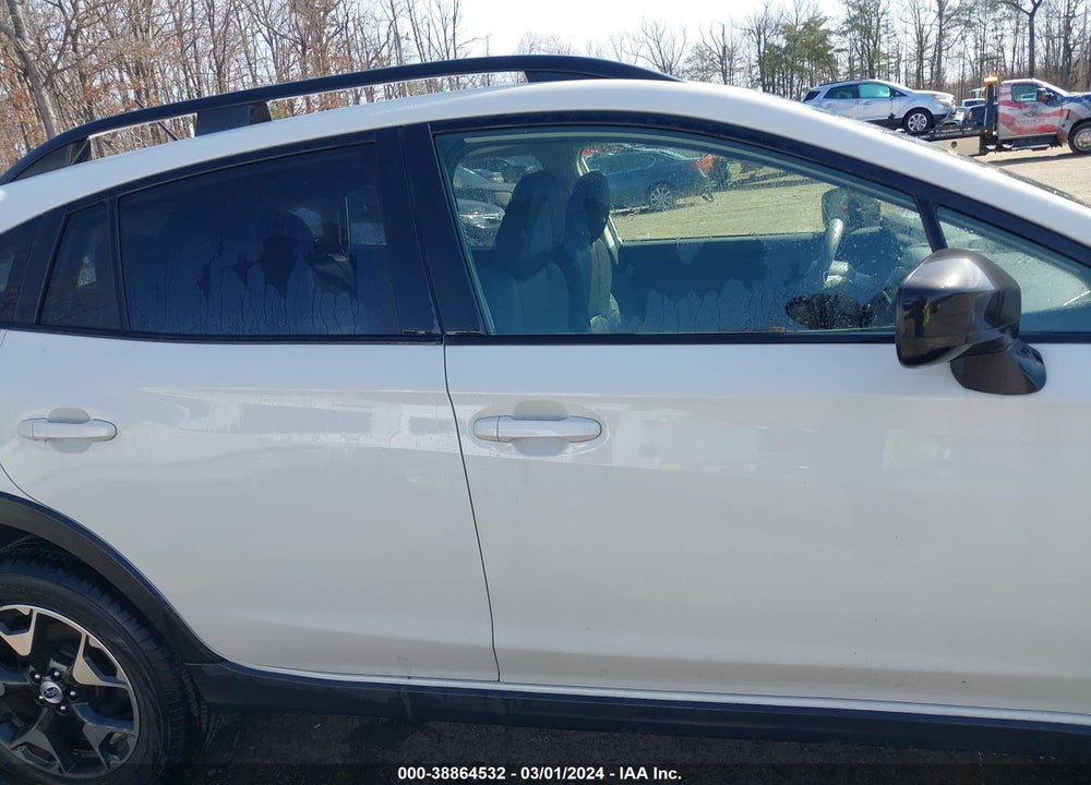 2018 SUBARU CROSSTREK 2.0I VIN: JF2GTAAC2JH213847