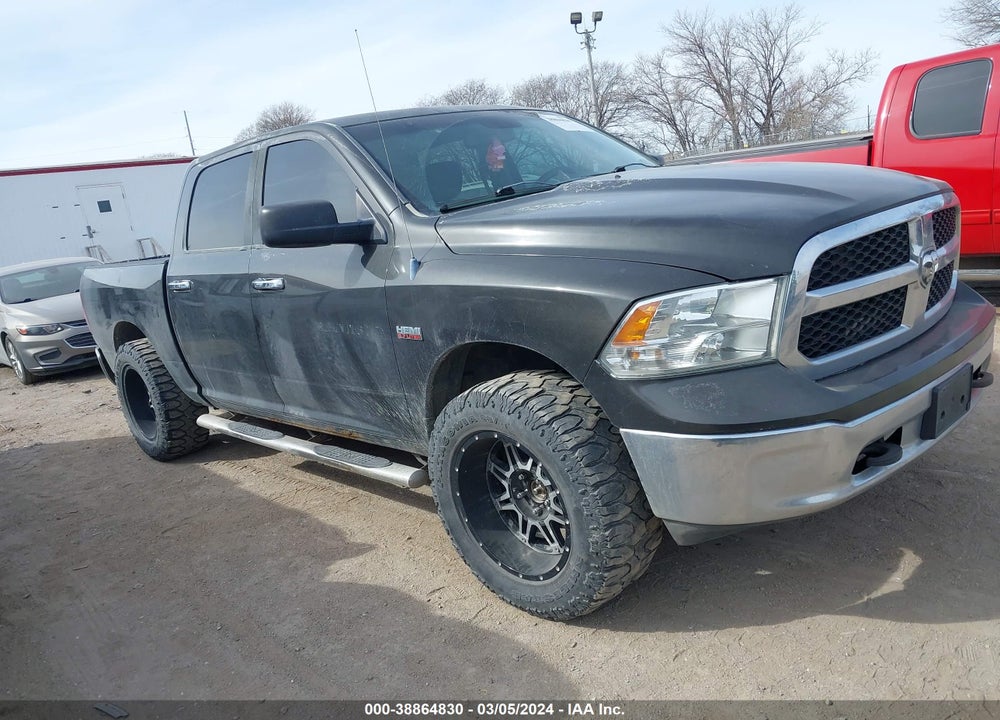 2013 RAM 1500 SLT VIN: 1C6RR7LT1DS697112