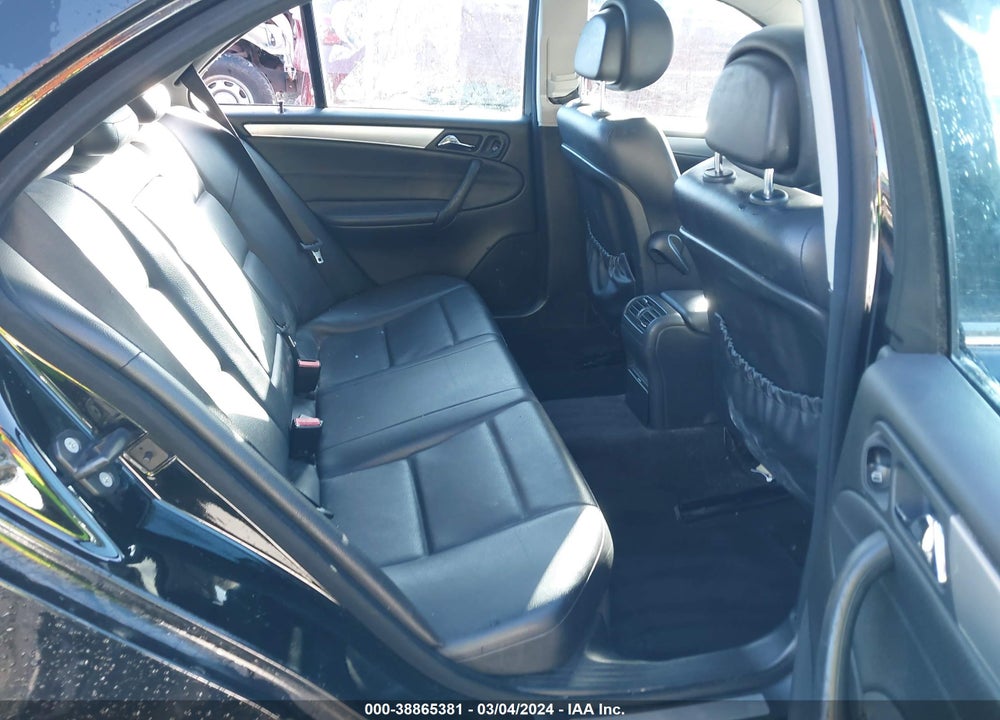 2006 MERCEDES-BENZ C 230 SPORT VIN: WDBRF52H76A894571