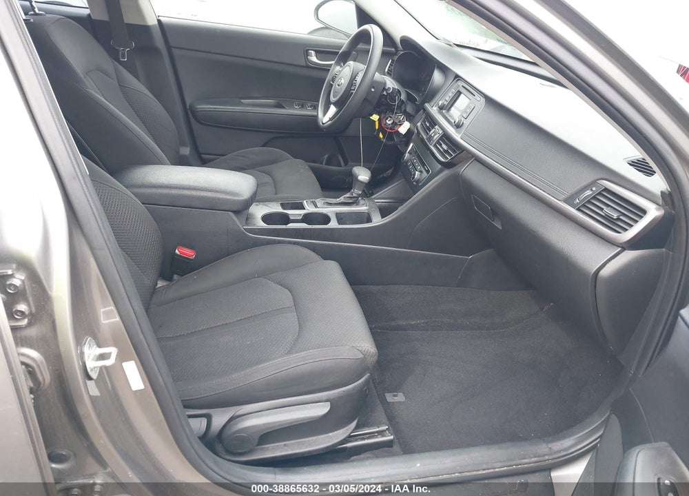 2016 KIA OPTIMA LX VIN: 5XXGT4L37GG116582