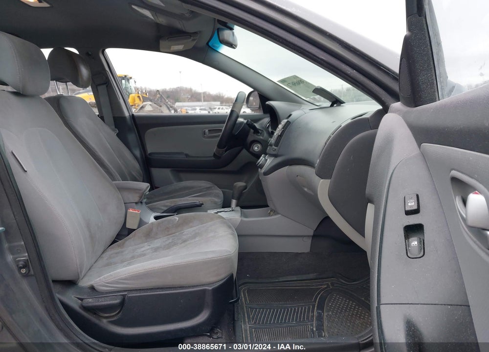 2009 HYUNDAI ELANTRA GLS VIN: KMHDU46D69U633868