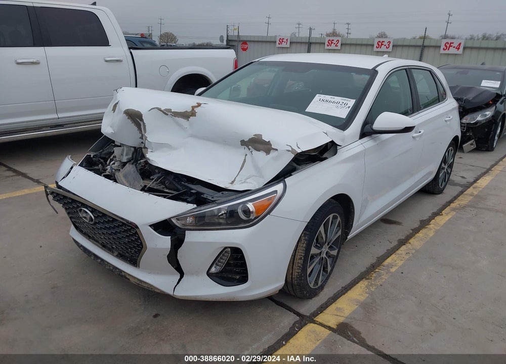 2019 HYUNDAI ELANTRA GT VIN: KMHH35LE5KU107082