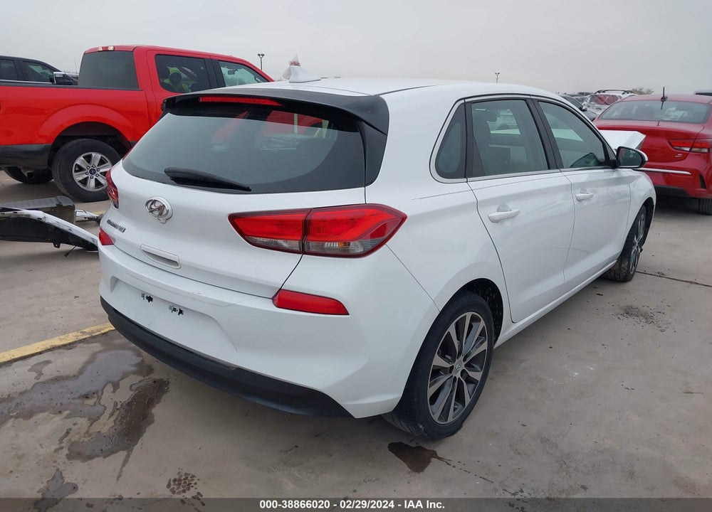 2019 HYUNDAI ELANTRA GT VIN: KMHH35LE5KU107082