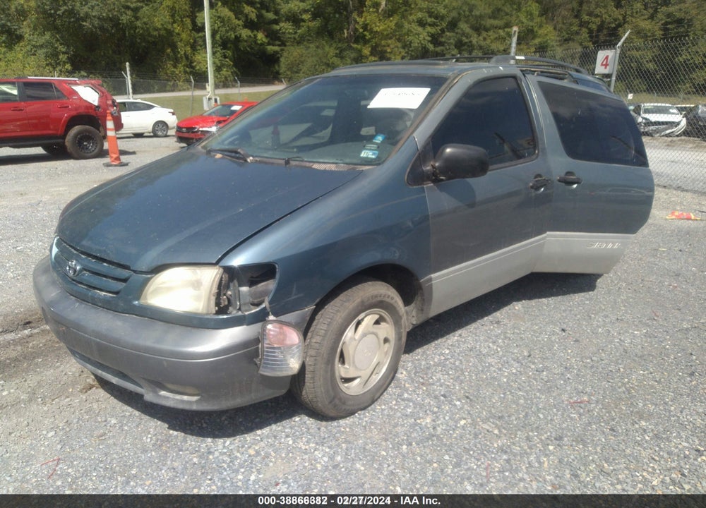 2003 TOYOTA SIENNA XLE VIN: 4T3ZF13C13U510309