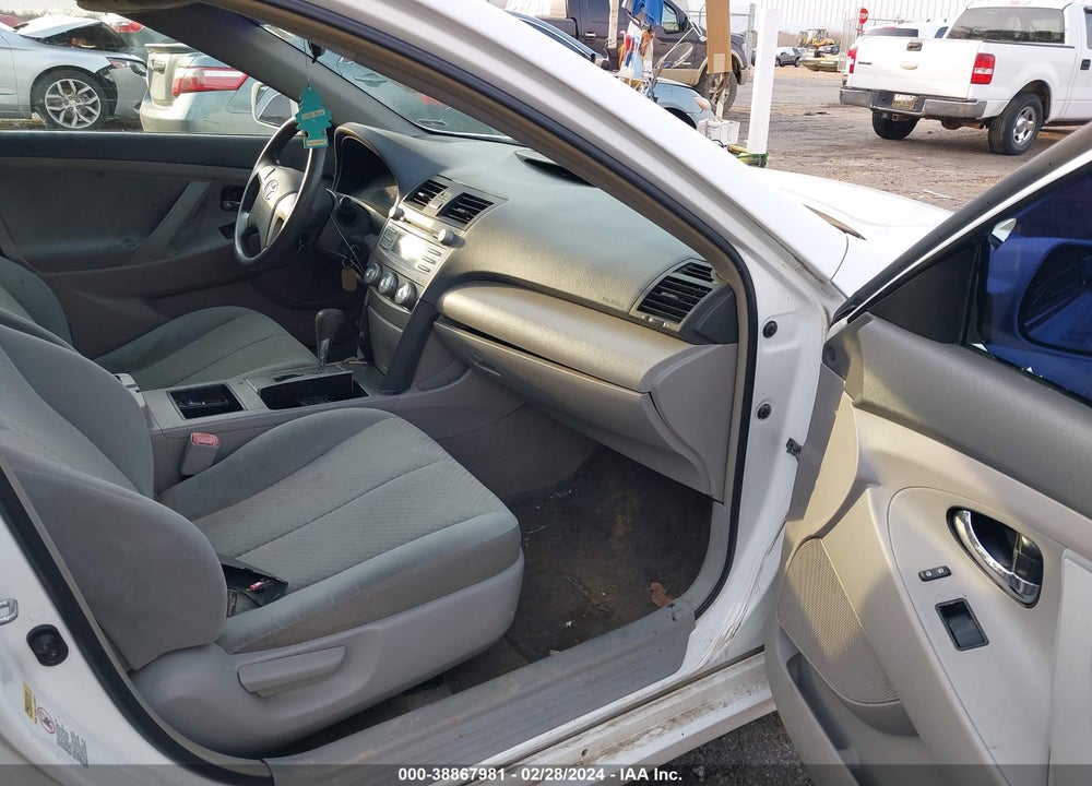 2007 TOYOTA CAMRY LE VIN: 4T4BE46K97R004837