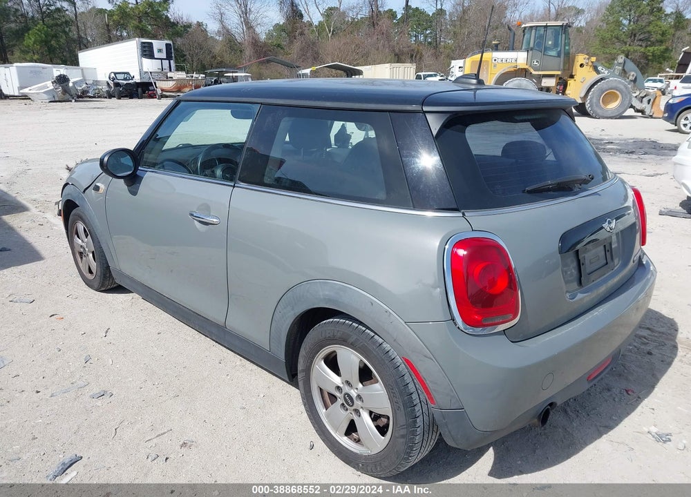 2016 MINI HARDTOP COOPER VIN: WMWXP5C50G3B15365
