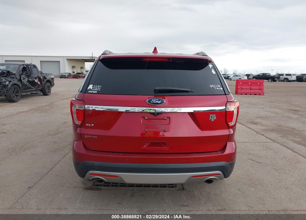 2017 FORD EXPLORER XLT VIN: 1FM5K7D88HGD86058