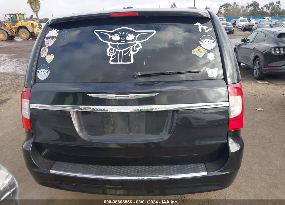 2016 CHRYSLER TOWN & COUNTRY VIN: 2C4RC1BG8GR200901