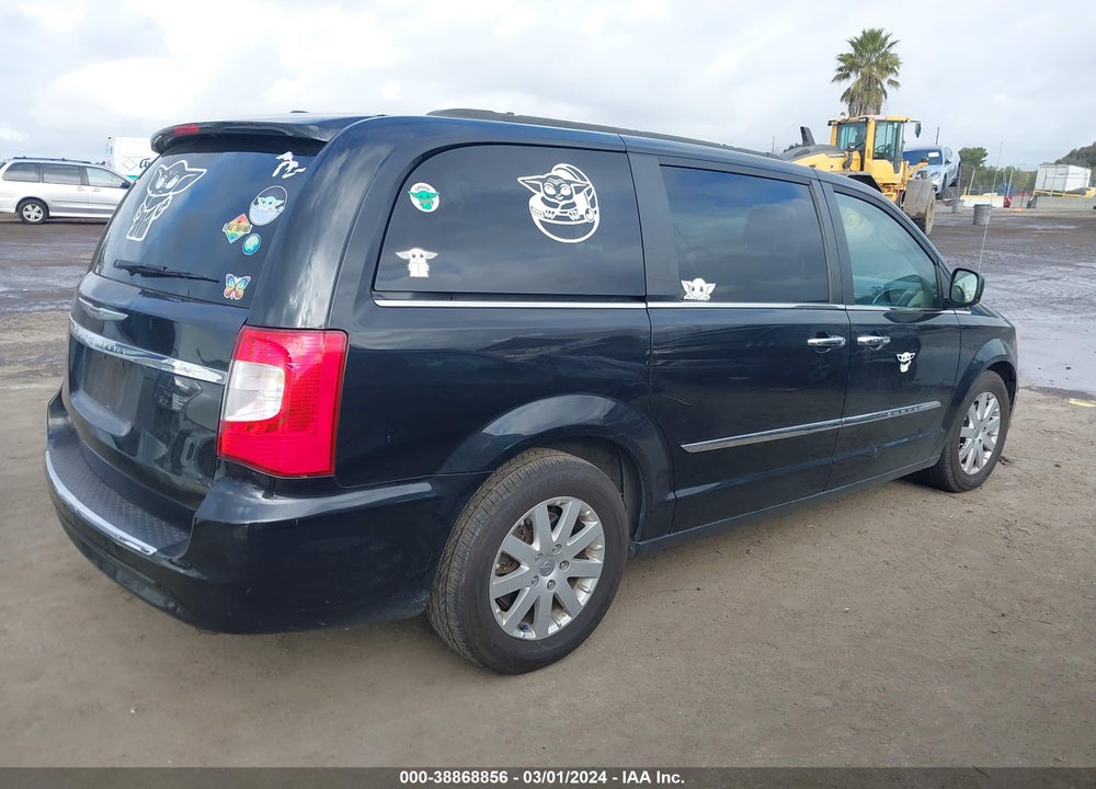 2016 CHRYSLER TOWN & COUNTRY VIN: 2C4RC1BG8GR200901