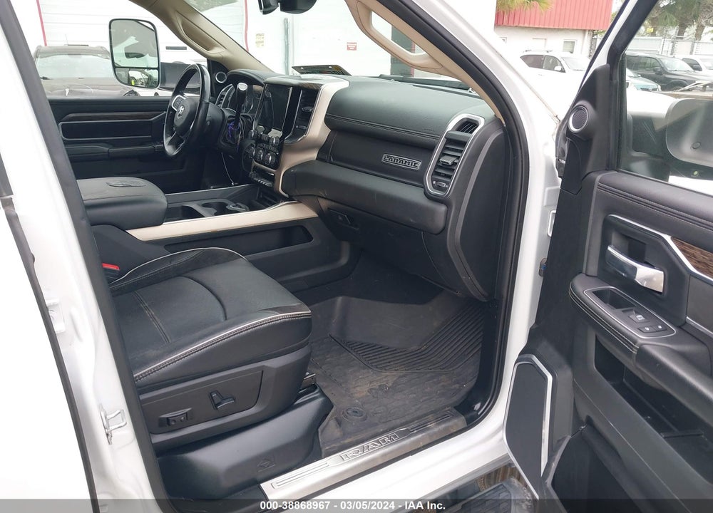 2020 RAM 3500 VIN: 3C63RRJLXLG300345