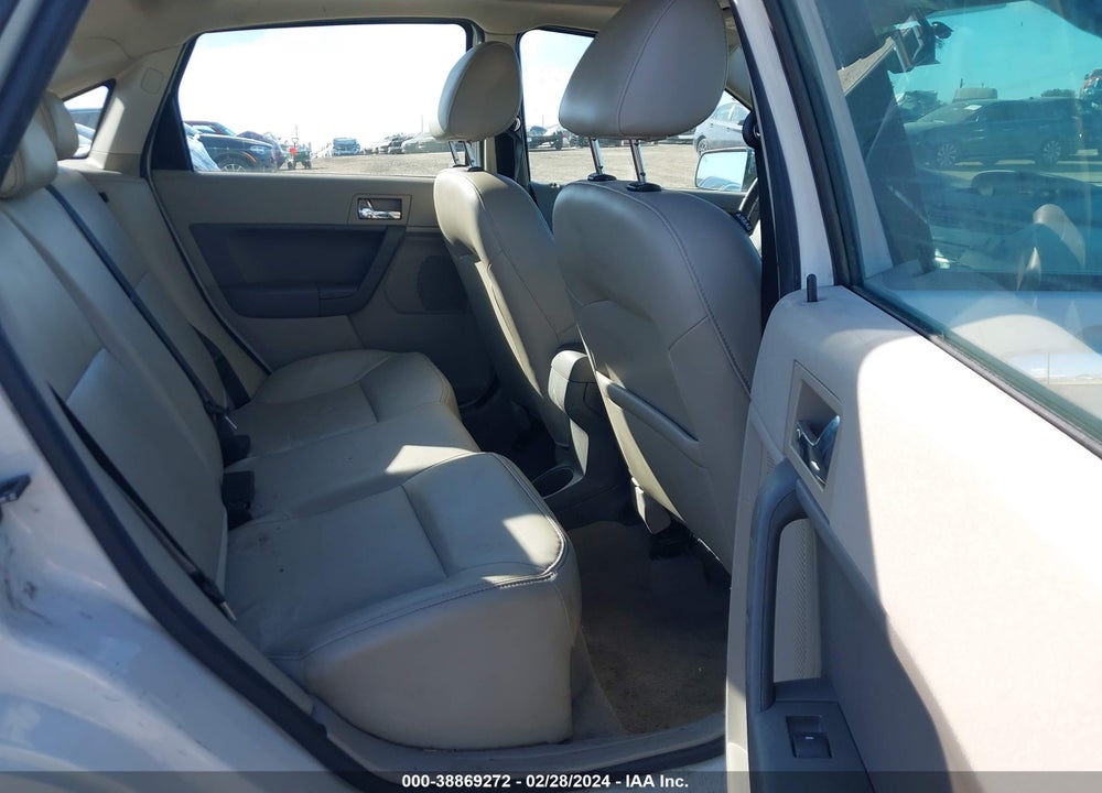 2011 FORD FOCUS SEL VIN: 1FAHP3HN1BW197752