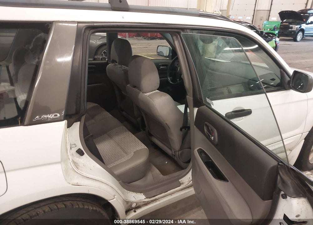 2004 SUBARU FORESTER 2.5XS VIN: JF1SG65654H718581
