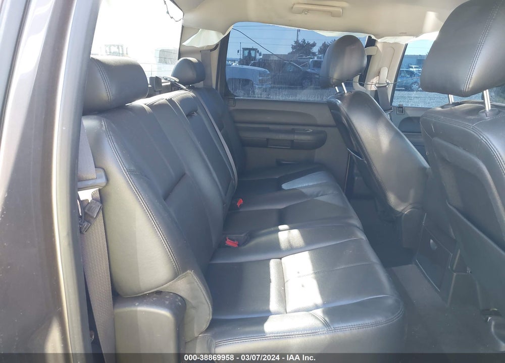 2013 CHEVROLET SILVERADO 1500 LT VIN: 3GCPKSE73DG138563