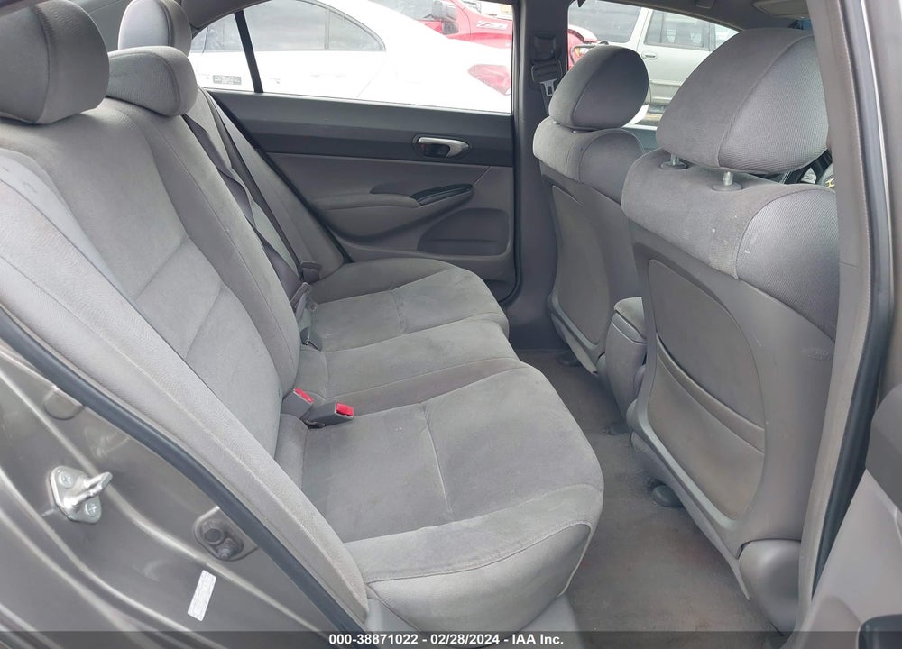 2006 HONDA CIVIC LX VIN: 1HGFA16576L136781