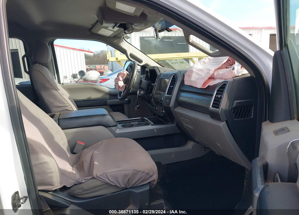 2017 FORD F-250 XLT VIN: 1FT7W2BTXHEE12117