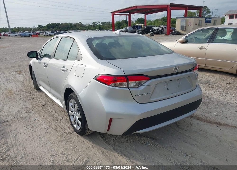 2022 TOYOTA COROLLA LE VIN: 5YFEPMAE1NP360989
