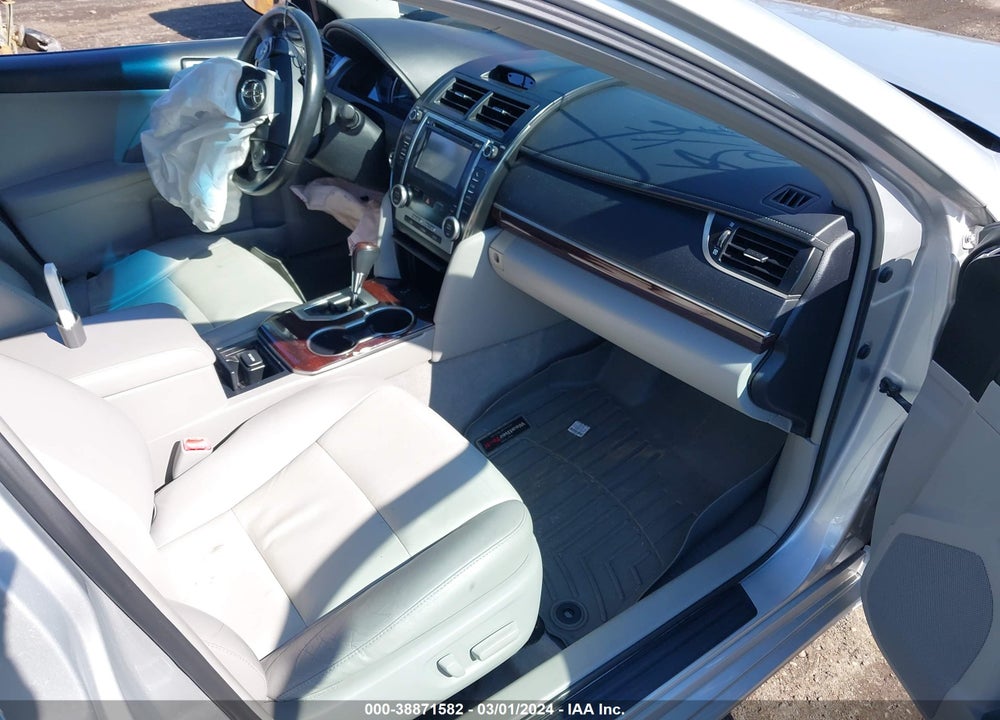 2012 TOYOTA CAMRY XLE VIN: 4T4BF1FK4CR225106