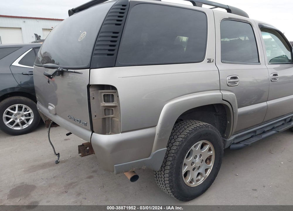 2002 CHEVROLET TAHOE Z71 VIN: 1GNEK13Z72R320471
