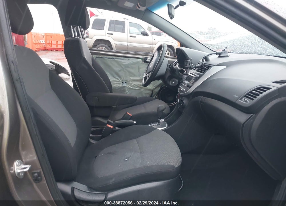 2014 HYUNDAI ACCENT GS VIN: KMHCT5AE6EU158897