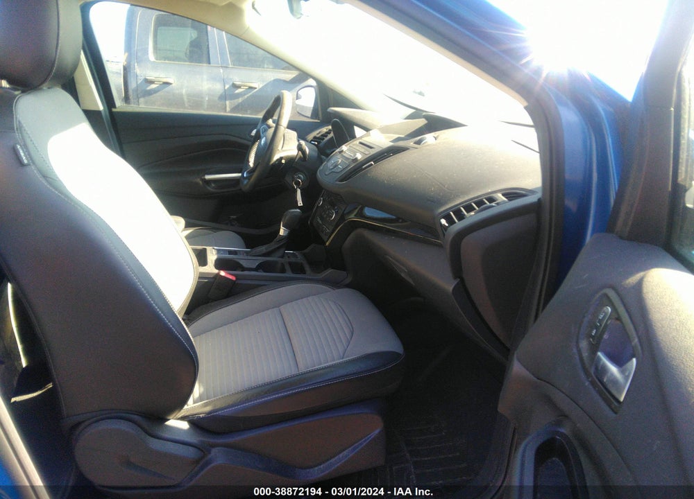 2018 FORD ESCAPE SE VIN: 1FMCU9GD6JUA80800