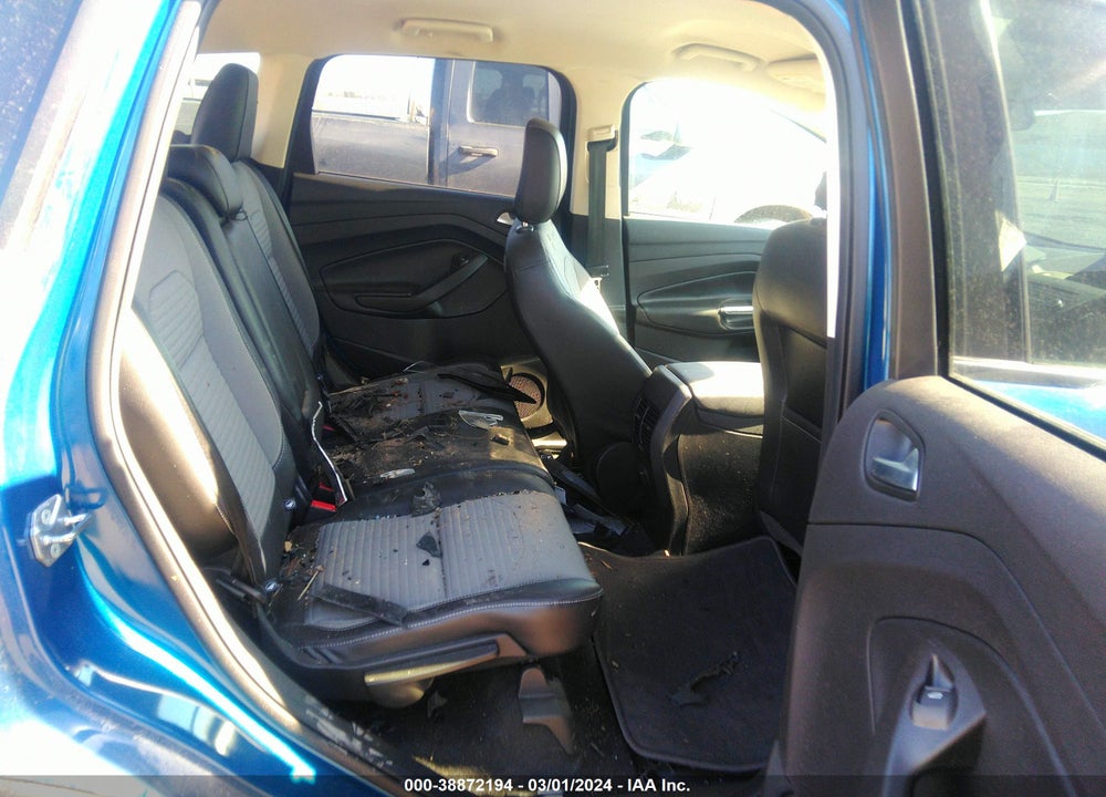 2018 FORD ESCAPE SE VIN: 1FMCU9GD6JUA80800
